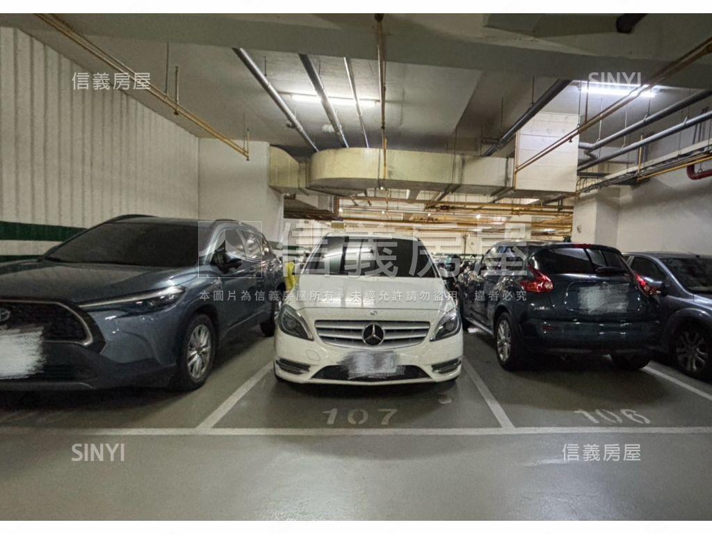 毓秀雋美３房平車房屋室內格局與周邊環境