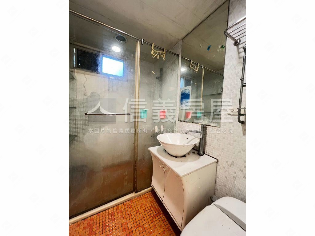 綠意環山三樓美寓房屋室內格局與周邊環境