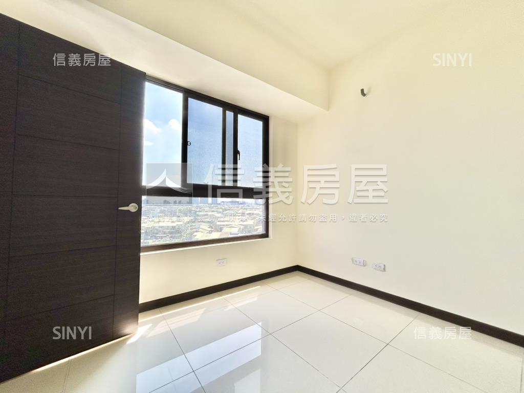 佳鋐郡兩房平車房屋室內格局與周邊環境