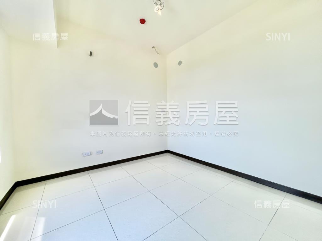 佳鋐郡兩房平車房屋室內格局與周邊環境