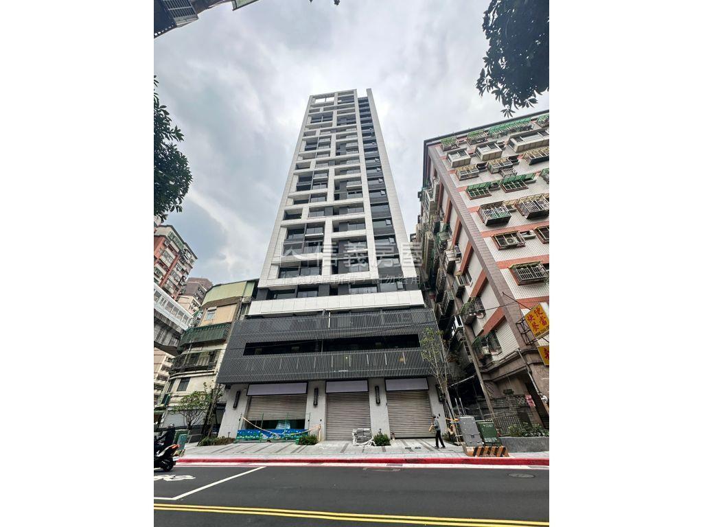 咊暘和輕奢捷運兩房房屋室內格局與周邊環境