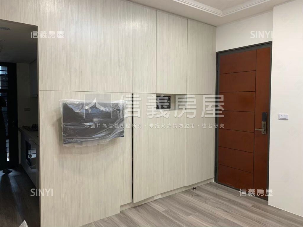 板橋江翠綻２房車位房屋室內格局與周邊環境