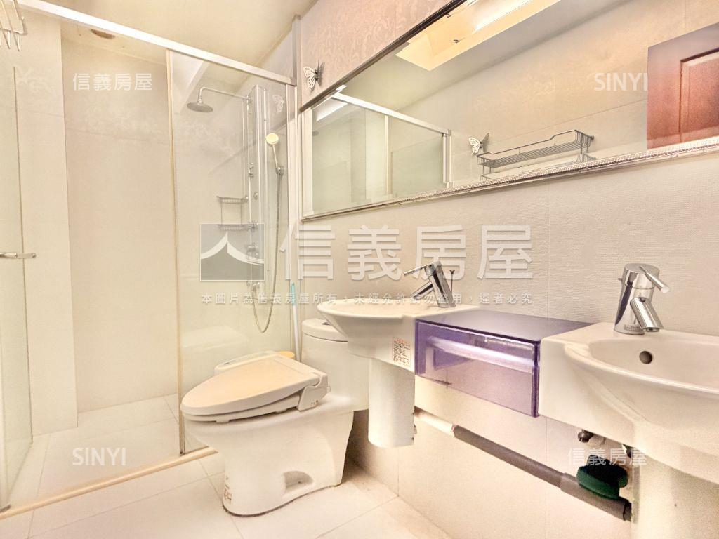 仁武面寬４．９米精緻車墅房屋室內格局與周邊環境