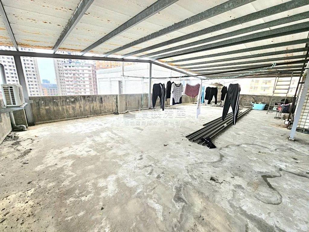 金龍明鑛大樓文心高工房屋室內格局與周邊環境
