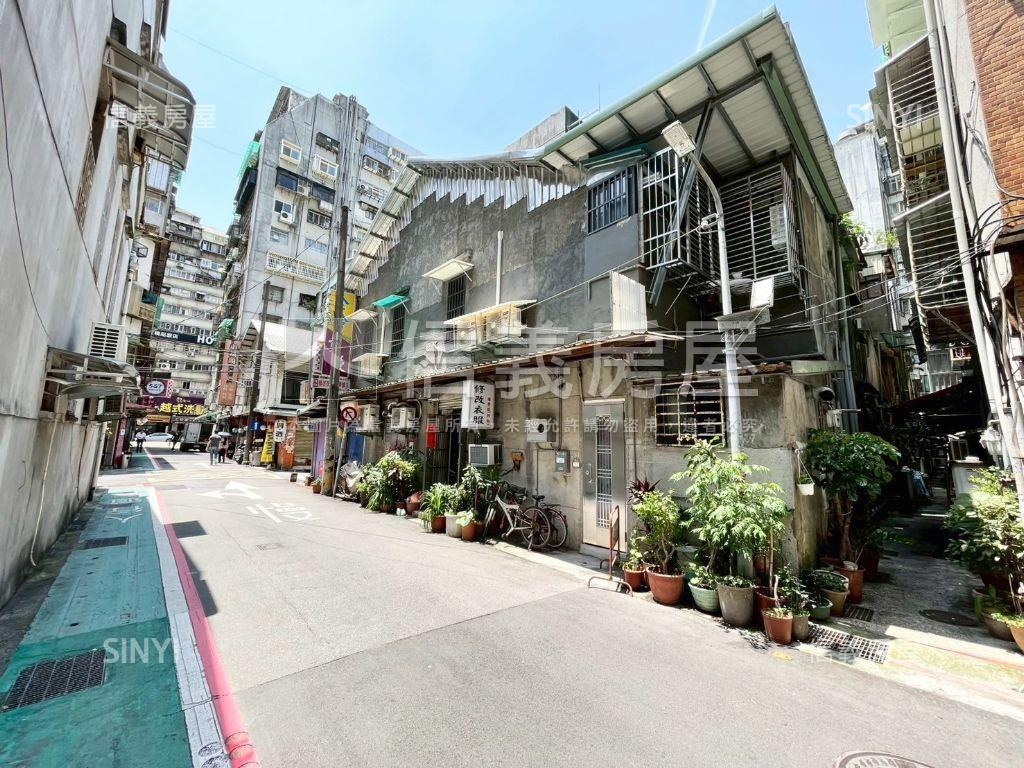 商業文青透天厝房屋室內格局與周邊環境