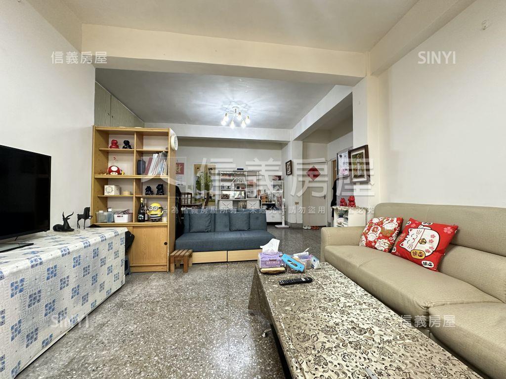 近木柵市中心邊間公寓二樓房屋室內格局與周邊環境