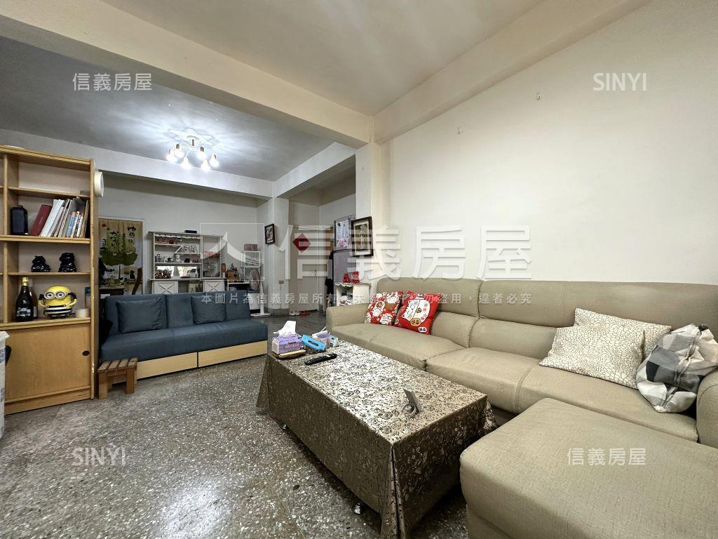 近木柵市中心邊間公寓二樓房屋室內格局與周邊環境