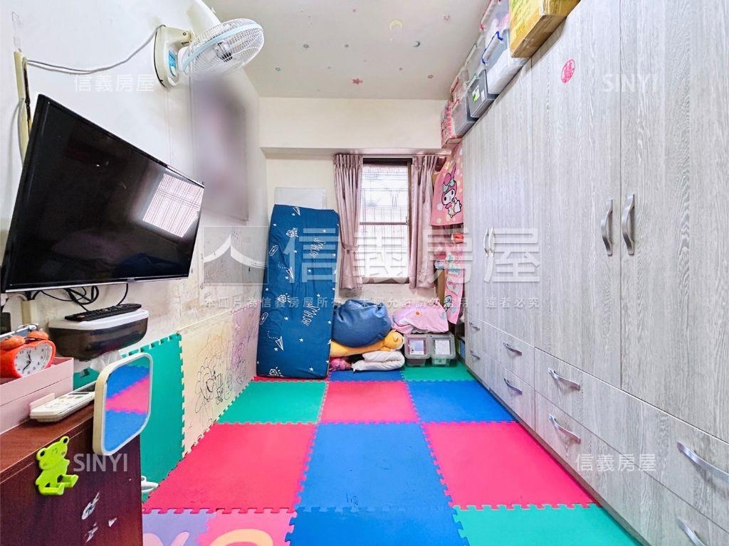近立人國中免千萬３房房屋室內格局與周邊環境
