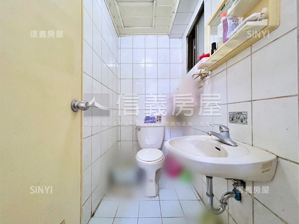 近立人國中免千萬３房房屋室內格局與周邊環境