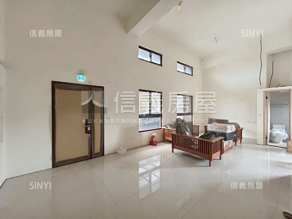 慶賀天樂挑高大空間房屋室內格局與周邊環境