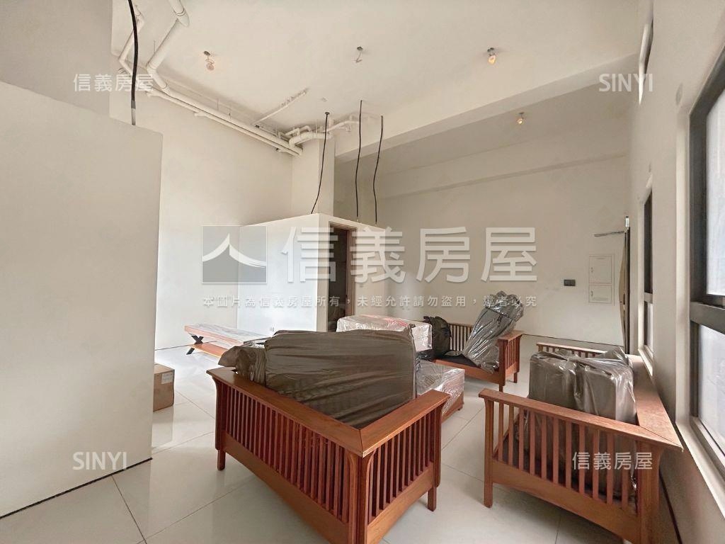 慶賀天樂挑高大空間房屋室內格局與周邊環境