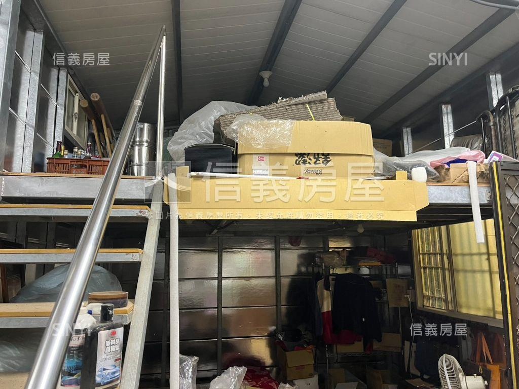 南投竹山溫室果園之二房屋室內格局與周邊環境