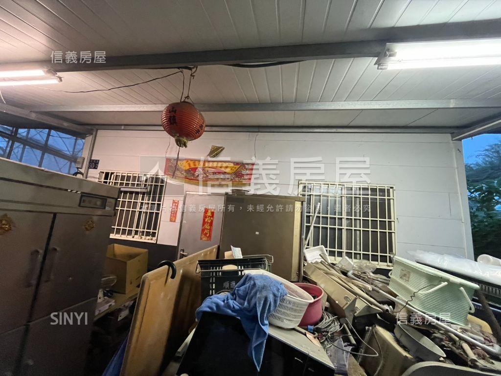 南投竹山溫室果園之二房屋室內格局與周邊環境