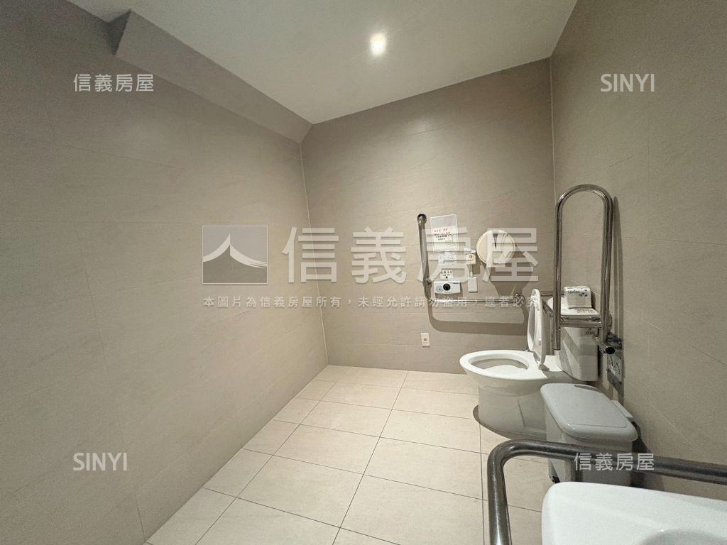 水交社上新光邊間讚店住房屋室內格局與周邊環境