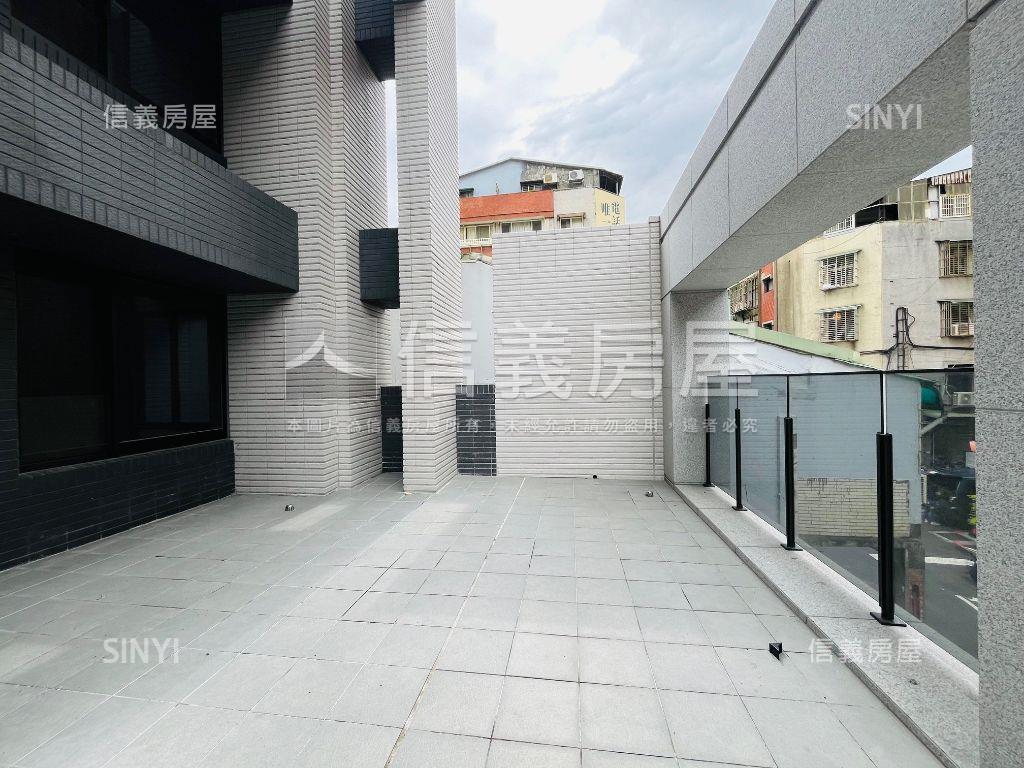 萬大境邊間美三房露臺車位房屋室內格局與周邊環境