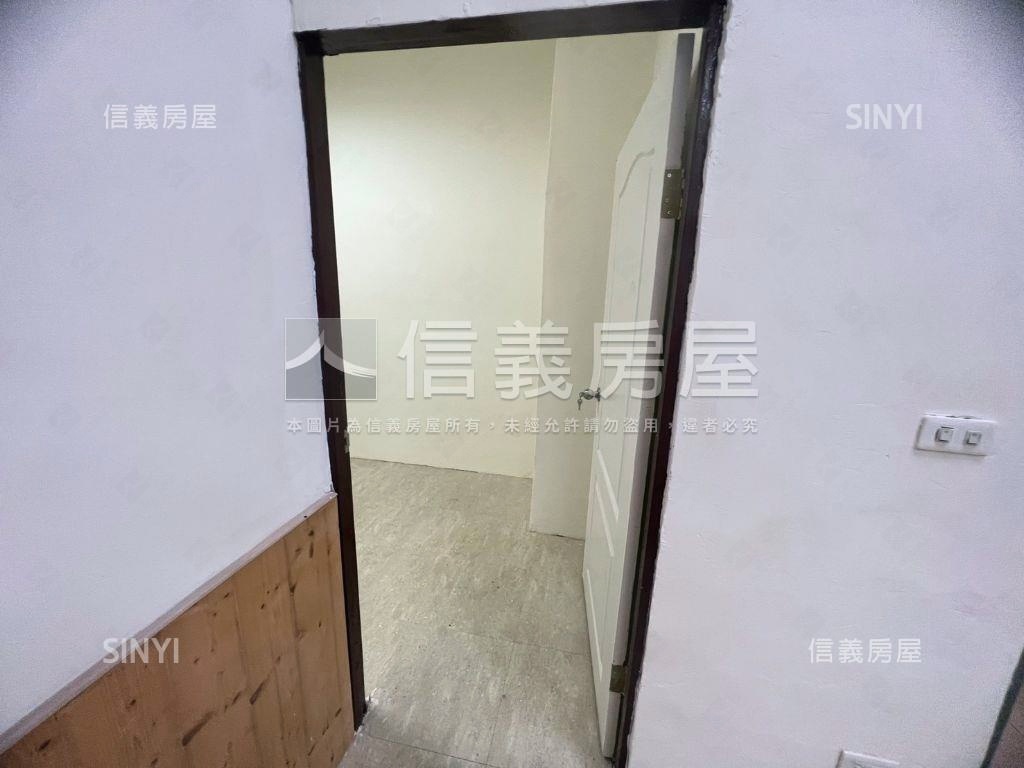 健行路臨路店面房屋室內格局與周邊環境