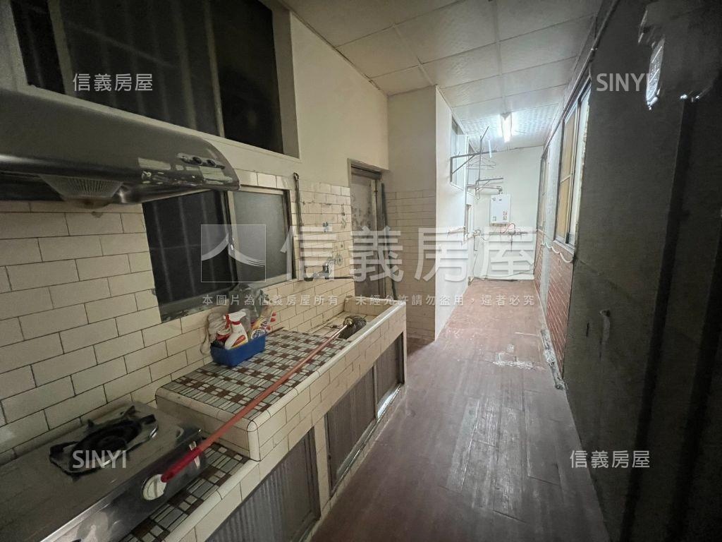 健行路臨路店面房屋室內格局與周邊環境