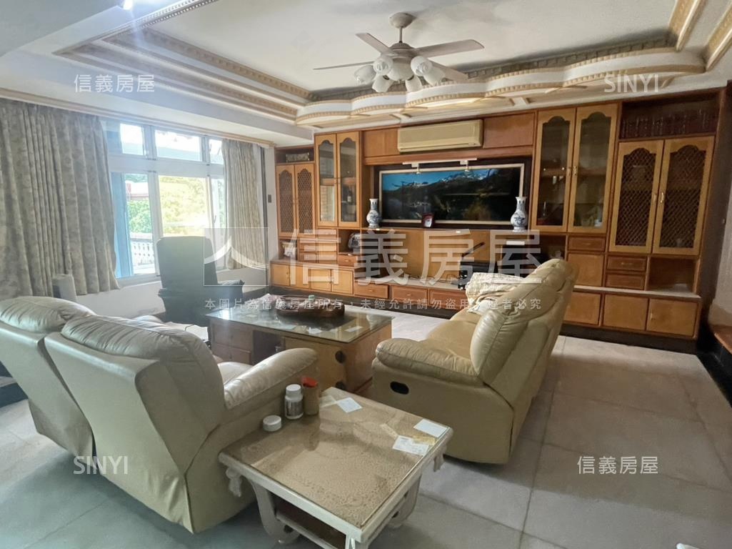 近新市鎮獨立透天房屋室內格局與周邊環境