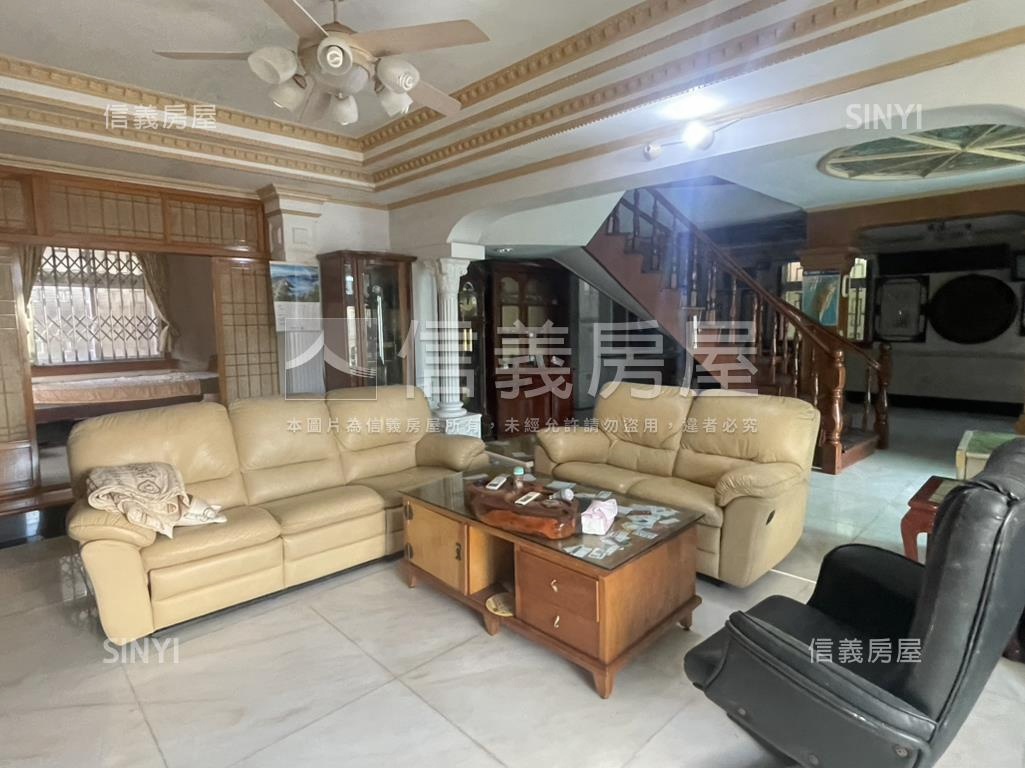 近新市鎮獨立透天房屋室內格局與周邊環境