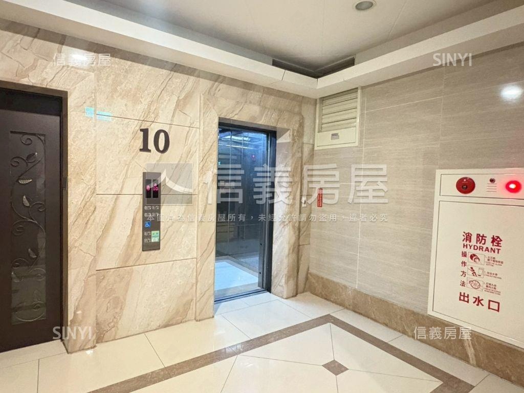 南港世界心前棟高樓房屋室內格局與周邊環境