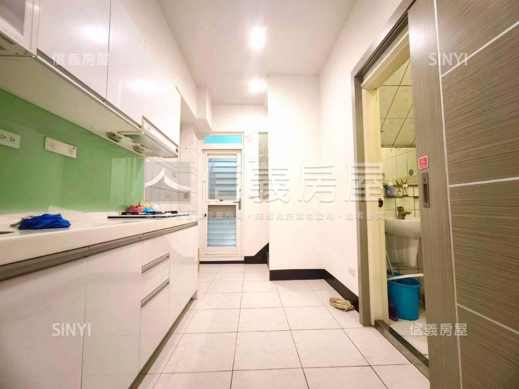 １～２樓多樓層店住房屋室內格局與周邊環境