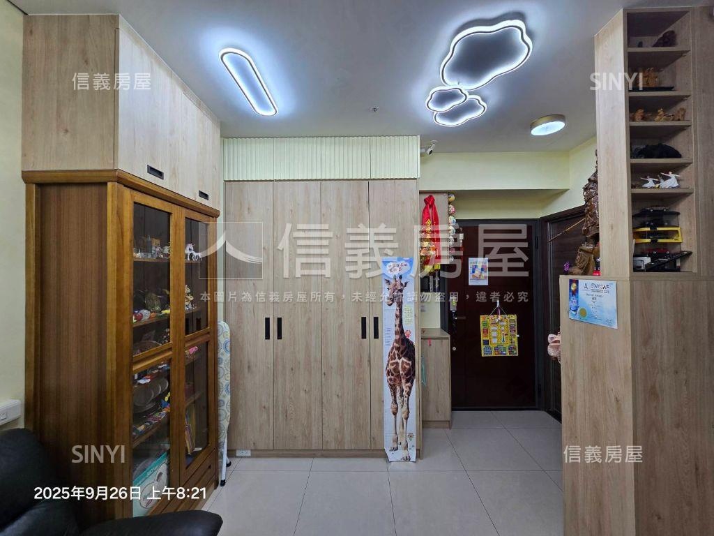 名軒富麗１＋１房帶車位房屋室內格局與周邊環境