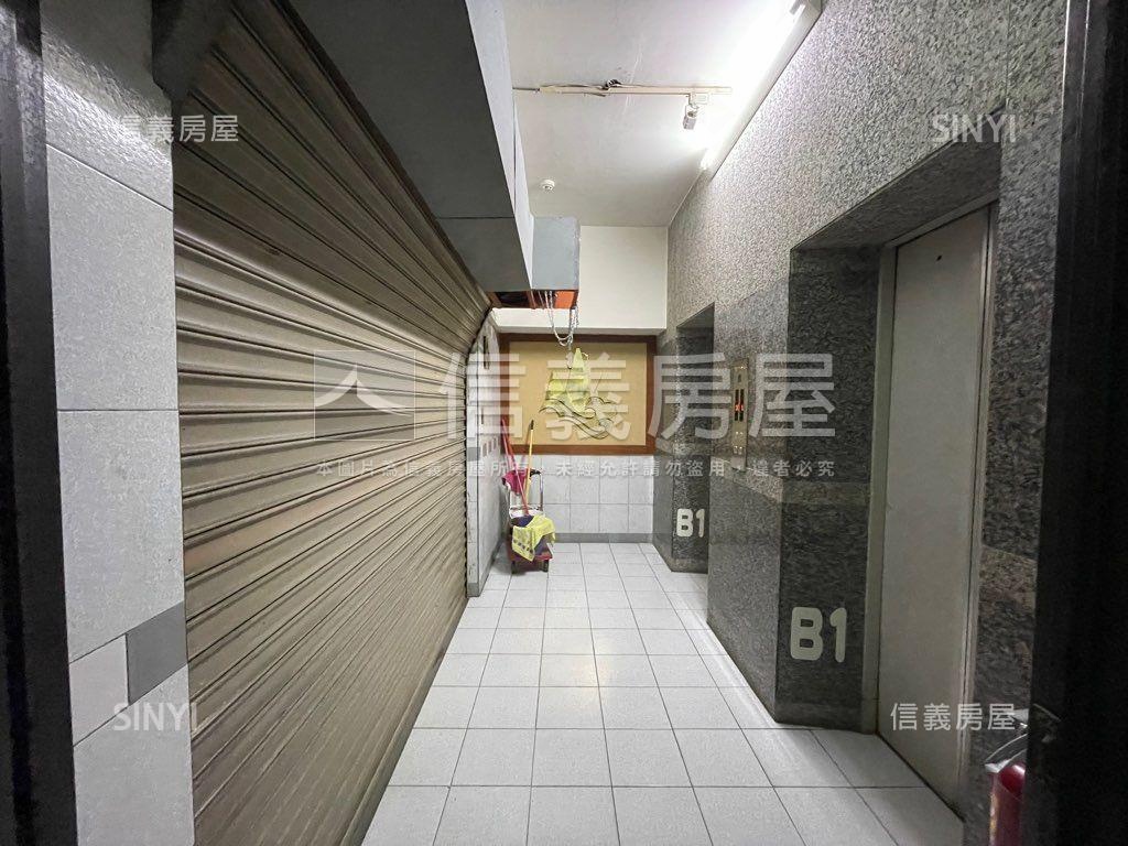 巨蛋捷運公園商圈百坪店鋪房屋室內格局與周邊環境