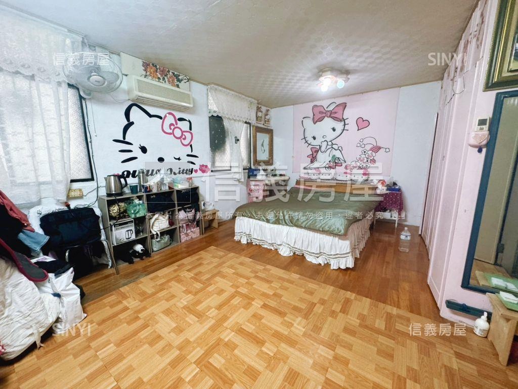極品近捷運公園臨路美透天房屋室內格局與周邊環境