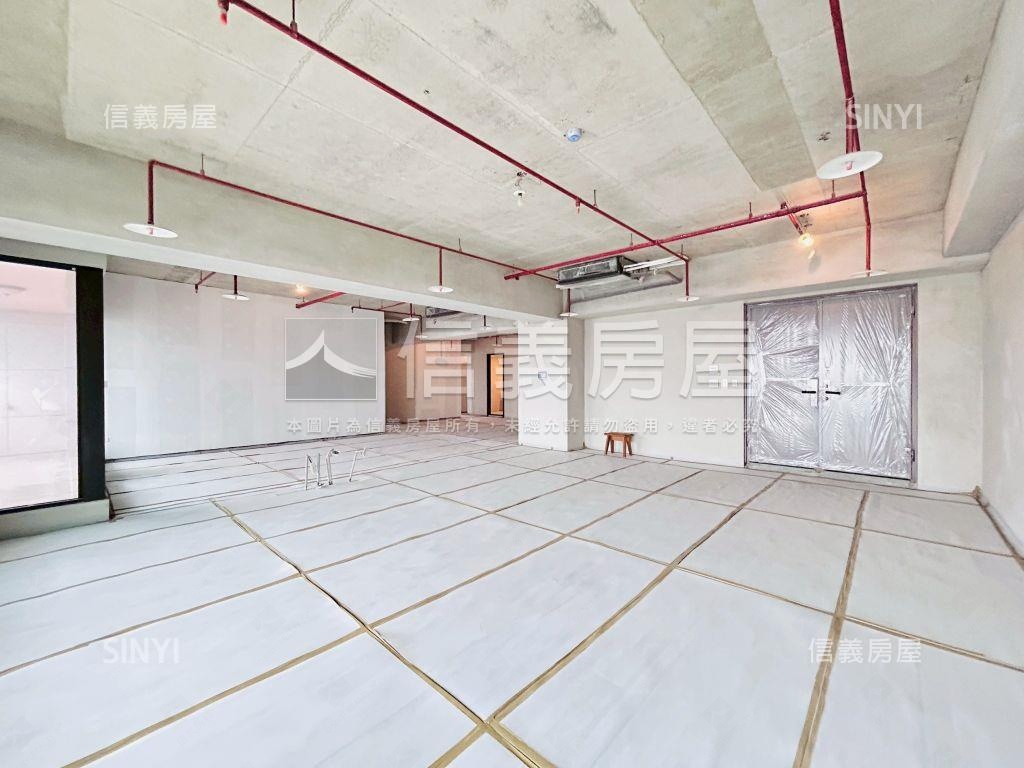 中悅瑰麗面總圖景觀高樓Ａ房屋室內格局與周邊環境