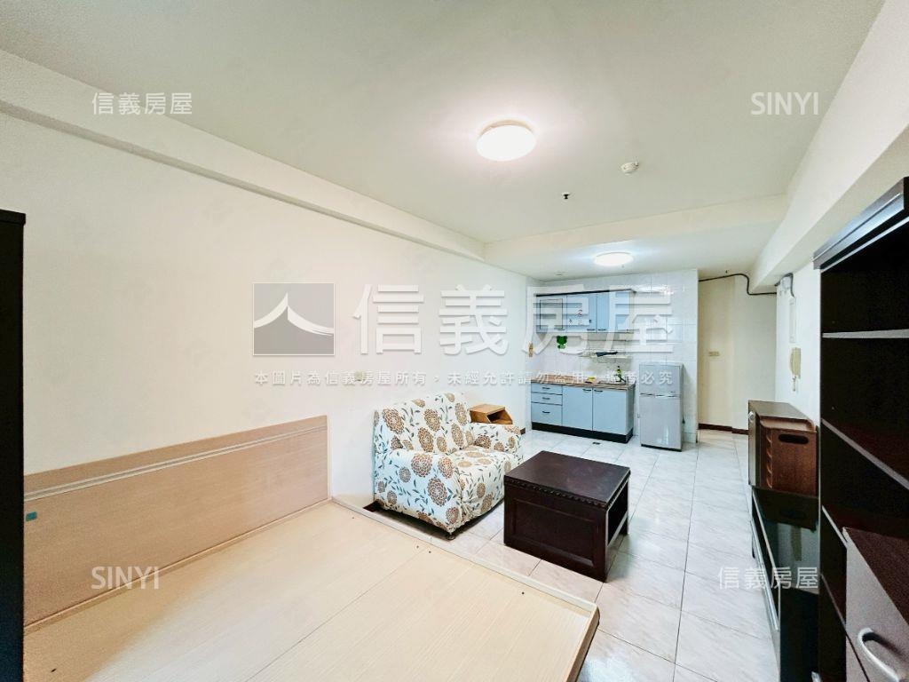 摩天３１溫馨小資套房房屋室內格局與周邊環境