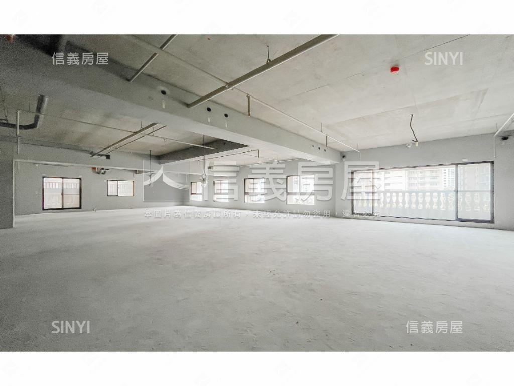 七期新市政天璽五近歌劇院房屋室內格局與周邊環境