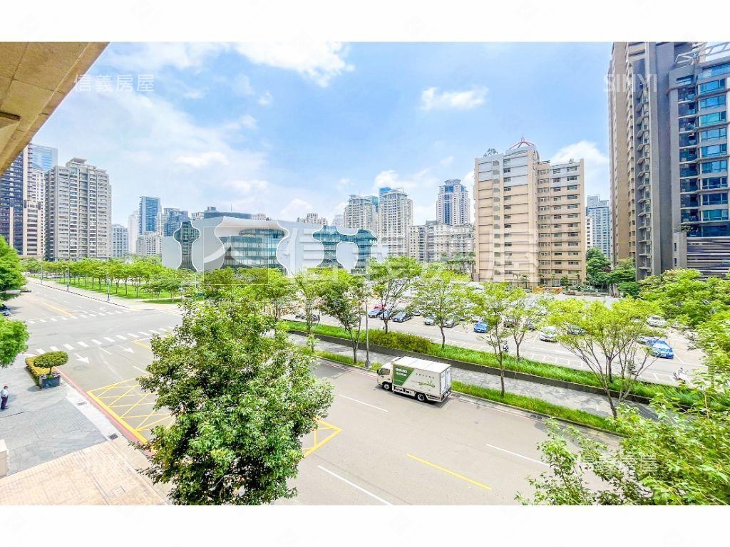 七期新市政天璽五近歌劇院房屋室內格局與周邊環境