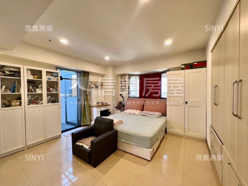 林口國泰建設大器樓中樓房屋室內格局與周邊環境