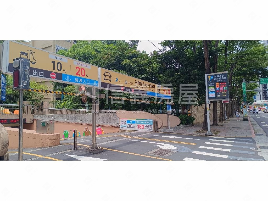 石牌站金雕御廷邊間３房房屋室內格局與周邊環境