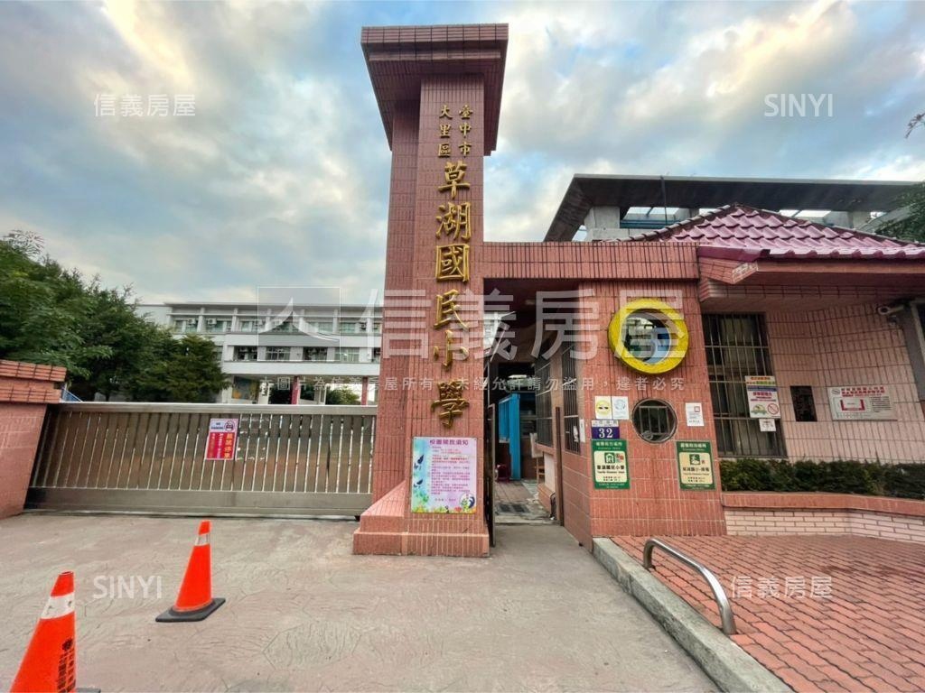 小資首選！次頂樓美３房房屋室內格局與周邊環境