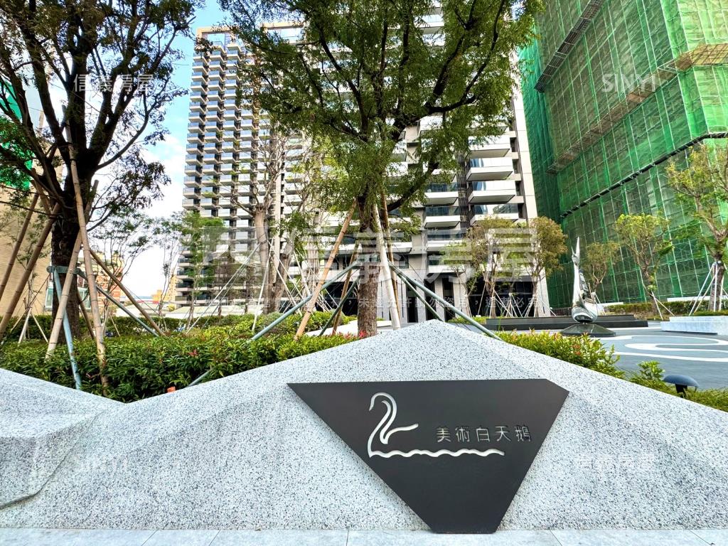 美術白天鵝Ａ棟裝潢平車房屋室內格局與周邊環境