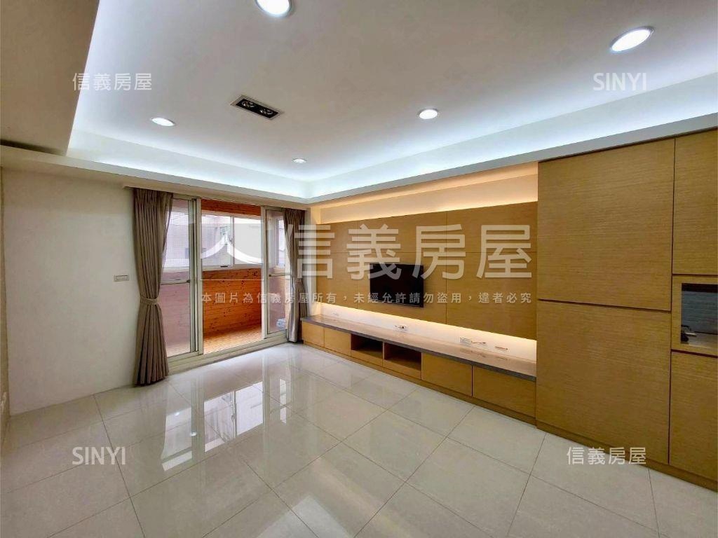 重劃邊間三房★層林盡染房屋室內格局與周邊環境