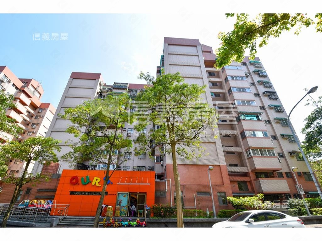 重劃邊間三房★層林盡染房屋室內格局與周邊環境