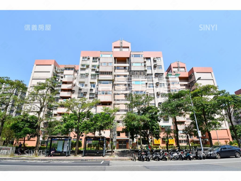 重劃邊間三房★層林盡染房屋室內格局與周邊環境