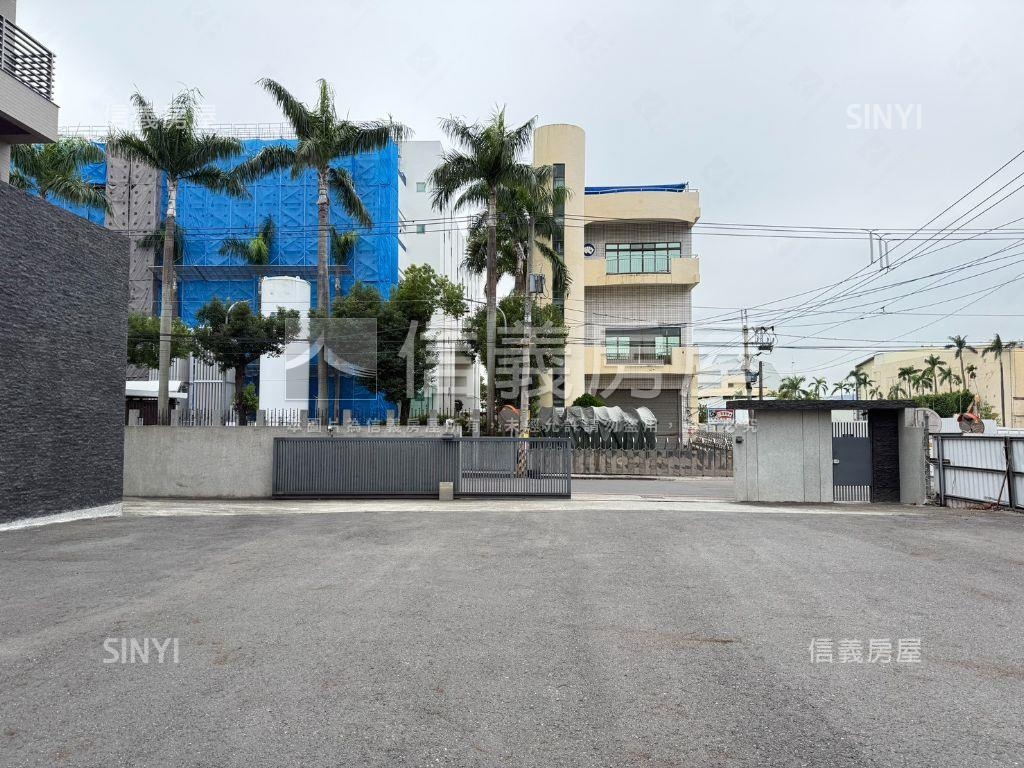 草屯９６１坪乙種工業廠房房屋室內格局與周邊環境