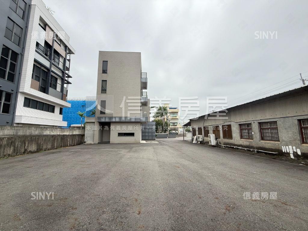 草屯９６１坪乙種工業廠房房屋室內格局與周邊環境