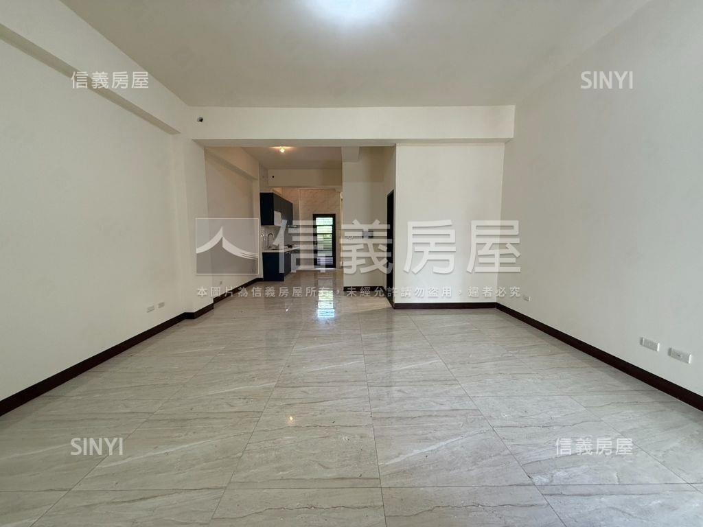 五楊之星美透天房屋室內格局與周邊環境