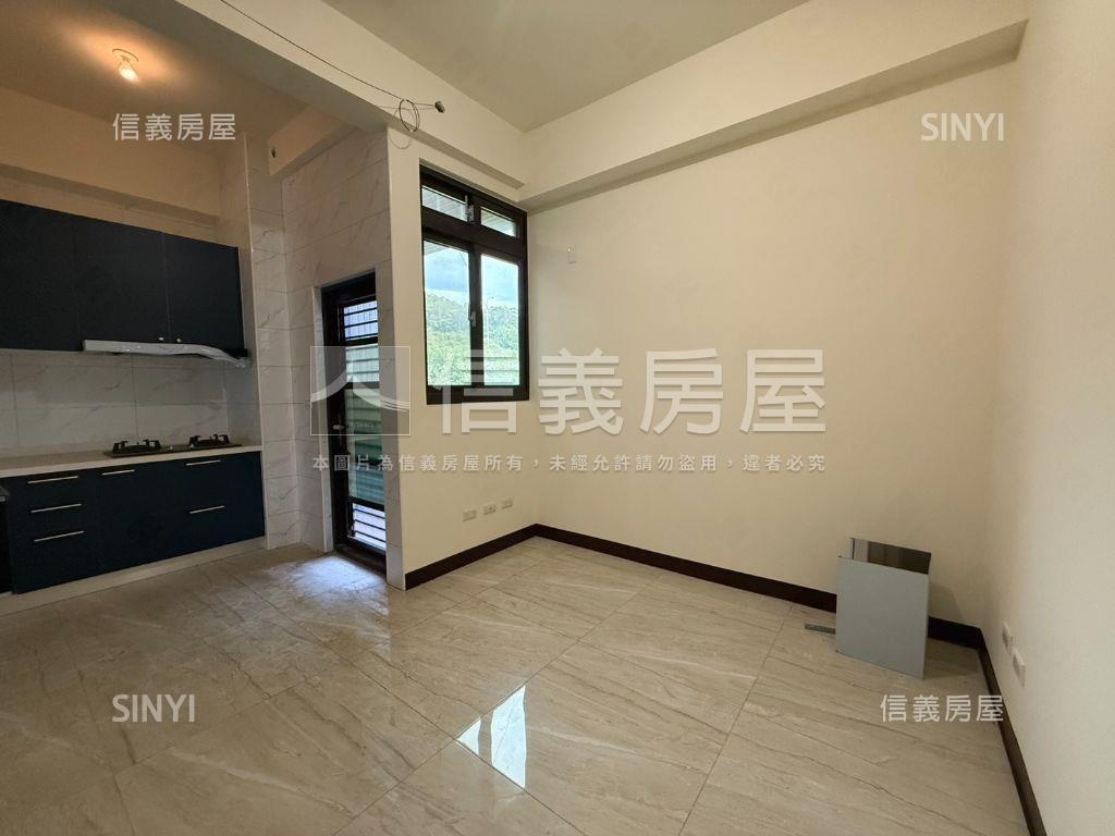 五楊之星美透天房屋室內格局與周邊環境