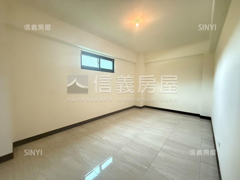 五楊之星美透天房屋室內格局與周邊環境
