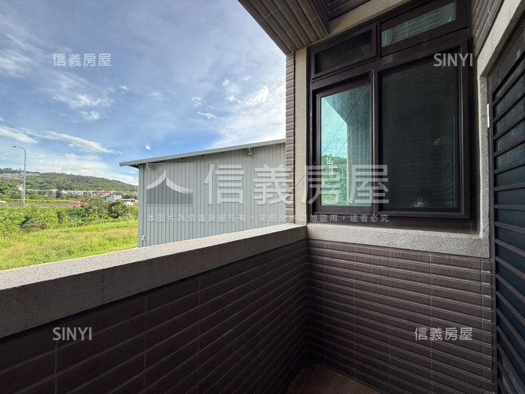 五楊之星美透天房屋室內格局與周邊環境