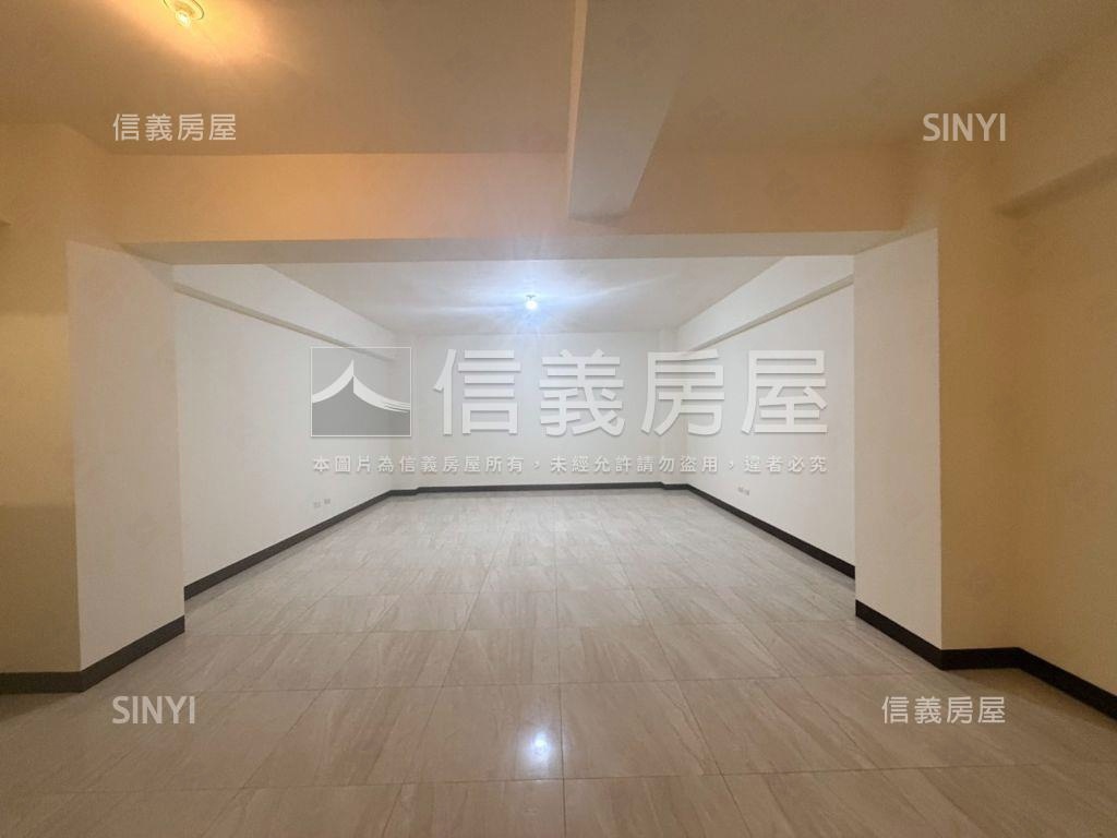 五楊之星美透天房屋室內格局與周邊環境