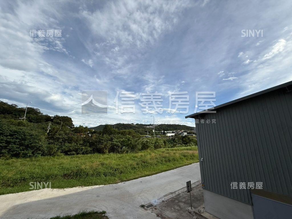 五楊之星美透天房屋室內格局與周邊環境