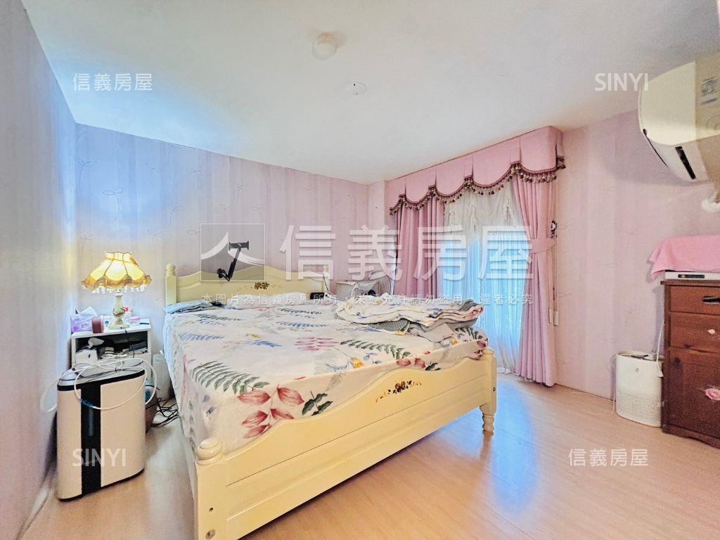 大業路黃金１樓庭院屋房屋室內格局與周邊環境