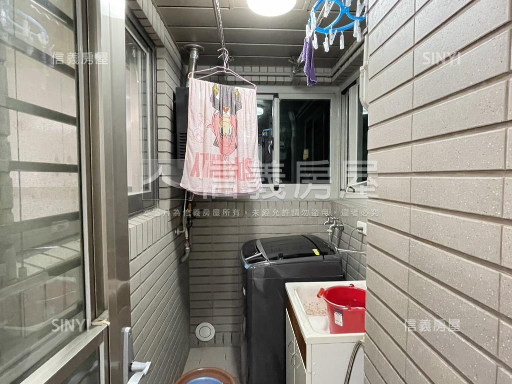 馥麗溫馨二房車位房屋室內格局與周邊環境