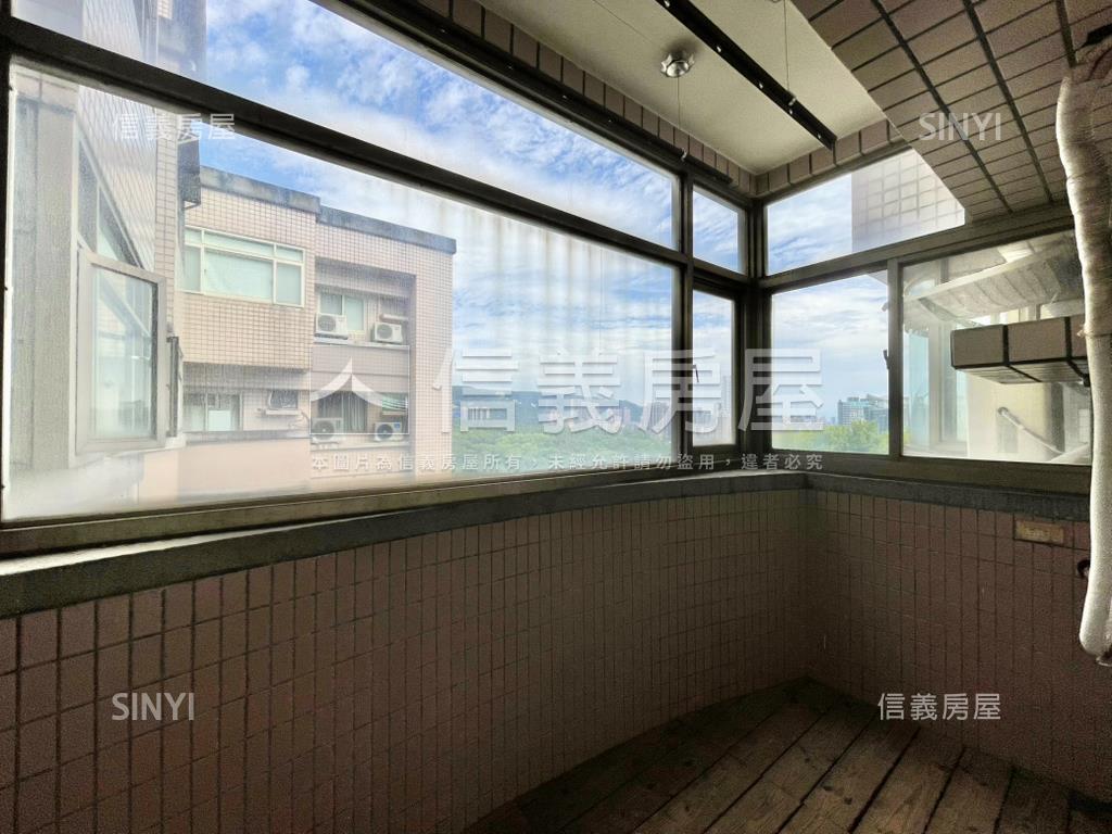淡江柏園美景高樓三房車位房屋室內格局與周邊環境